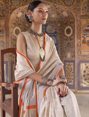 off white poly viscose silk blend checks kanjeevaram zari weaving saree 2