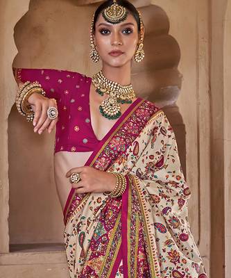  off white soft silk blend floral and paisley printed kashmiri jamewar saree 3