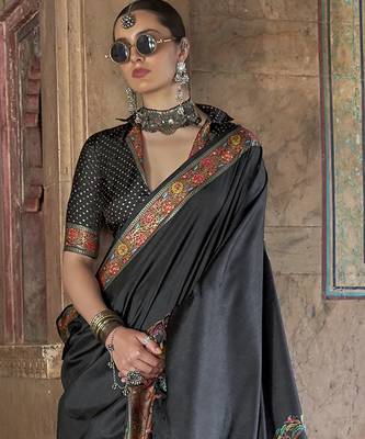 Black soft silk madhubani art printed saree 3