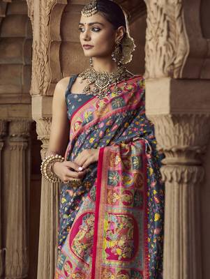 grey floral zaal print patola saree 3