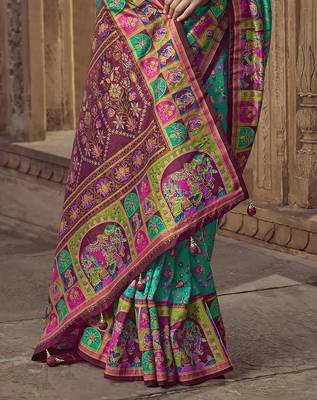 teal floral zaal print patola saree 4