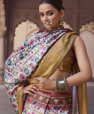 off white  soft silk blend madhubani digital printed saree 2