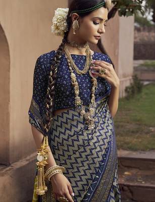grey soft silk blend ikkat printed patola saree 2
