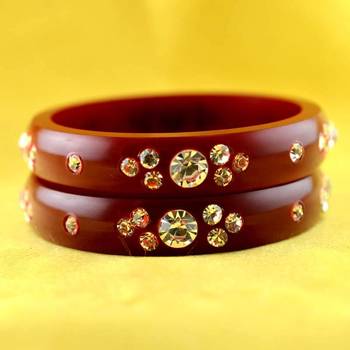 rajasthani acrylic plastic maroon colour bangal size-2.4,2.6,2.8 2