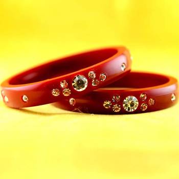 rajasthani acrylic plastic red colour bangal size-2.4,2.6,2.8 1