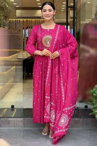 Rani pink cotton heavy thread embroidery work with khadi printed kurta pant set