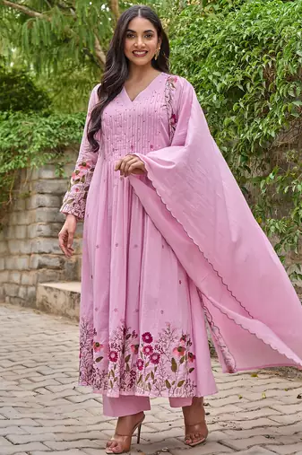 Pink chanderi silk heavy thread embroidery with hand work kurta pant set