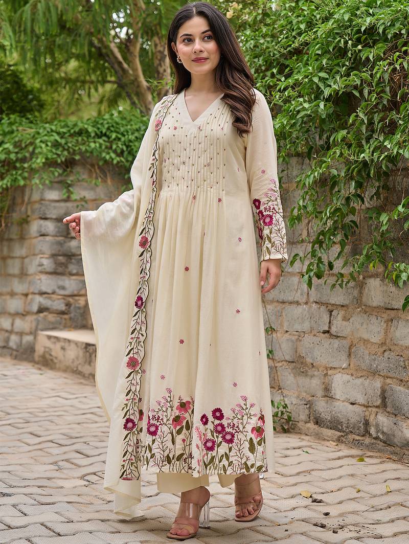 Cream chanderi silk heavy thread embroidery with hand work kurta pant set
