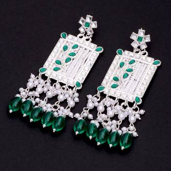 Kundan type zumka earring for girls 2