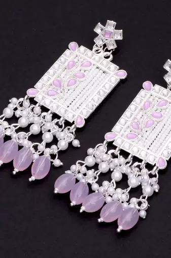 Kundan type zumka earring for girls