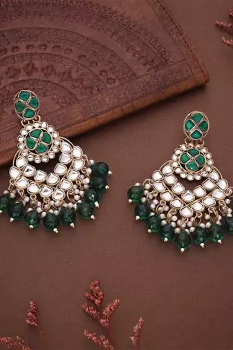 Kundan type zumka earring for girls