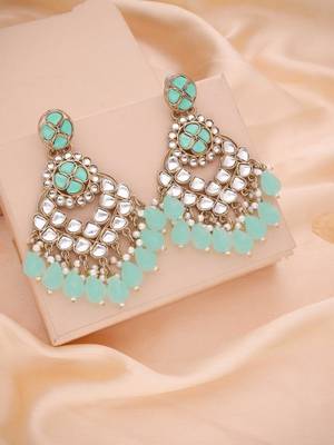 Kundan type zumka earring for girls 3