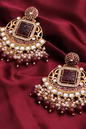 Kundan type zumka earring for girls