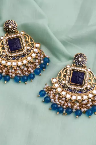 Kundan type zumka earring for girls