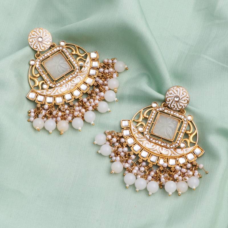 Kundan type zumka earring for girls