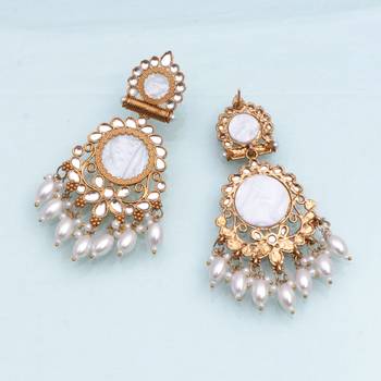 Kundan type zumka earring for girls 4