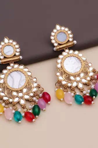 Kundan type zumka earring for girls
