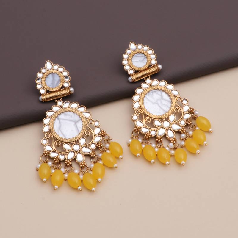 Kundan type zumka earring for girls