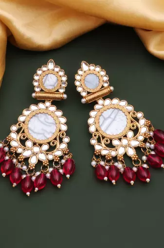 Kundan type zumka earring for girls