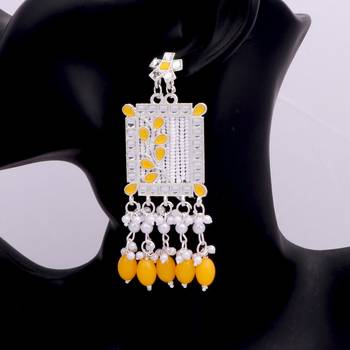 Kundan type zumka earring for girls 3