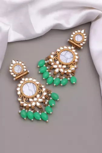 Kundan type zumka earring for girls