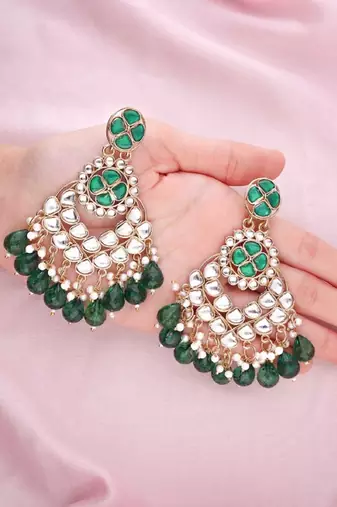 Kundan type zumka earring for girls