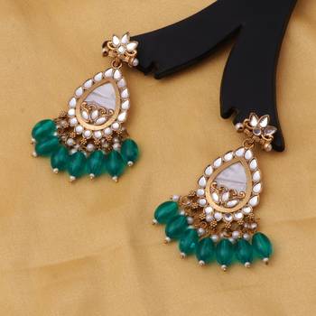 Kundan type zumka earring for girls 1
