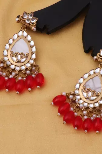 Kundan type zumka earring for girls
