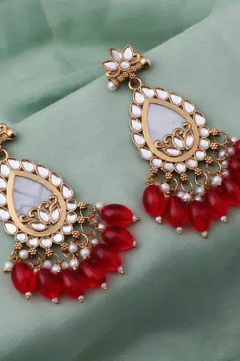 Kundan type zumka earring for girls