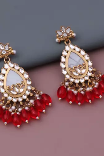 Kundan type zumka earring for girls