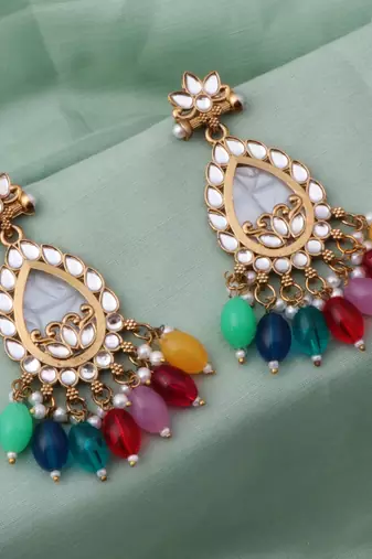 Kundan type zumka earring for girls