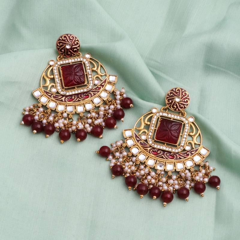 Kundan type zumka earring for girls