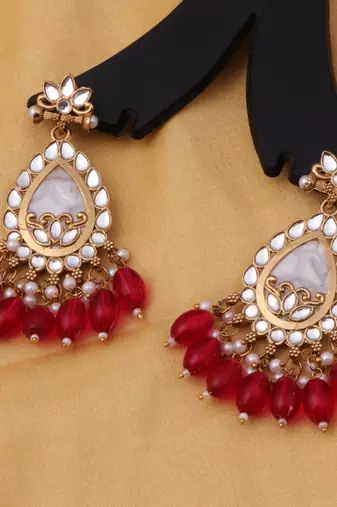 Kundan type zumka earring for girls