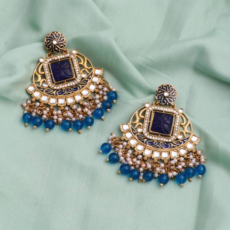 Kundan type zumka earring for girls