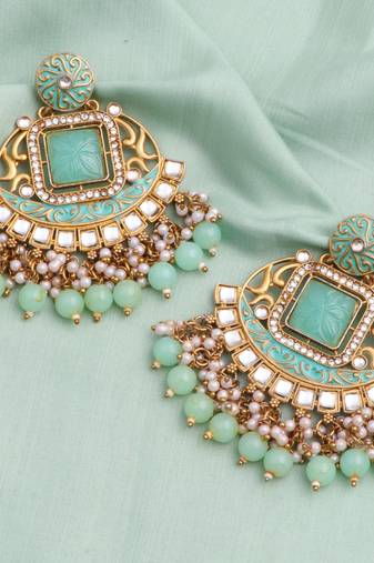 Kundan type zumka earring for girls
