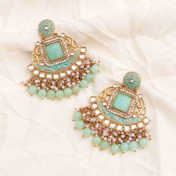 Kundan type zumka earring for girls 4