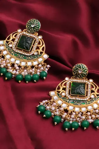 Kundan type zumka earring for girls