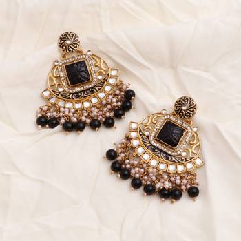 Kundan type zumka earring for girls 4