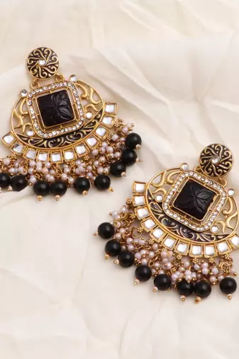 Kundan type zumka earring for girls