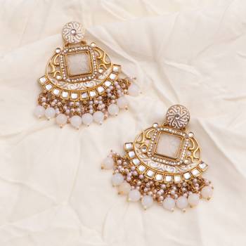 Kundan type zumka earring for girls 4