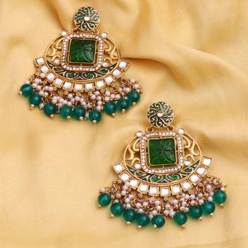 Kundan type zumka earring for girls 3