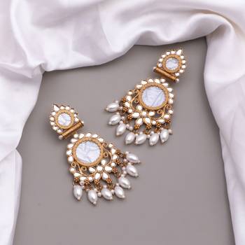Kundan type zumka earring for girls 5