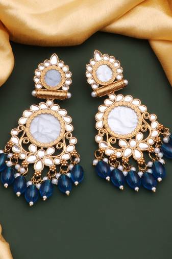 Kundan type zumka earring for girls