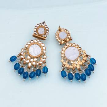 Kundan type zumka earring for girls 4