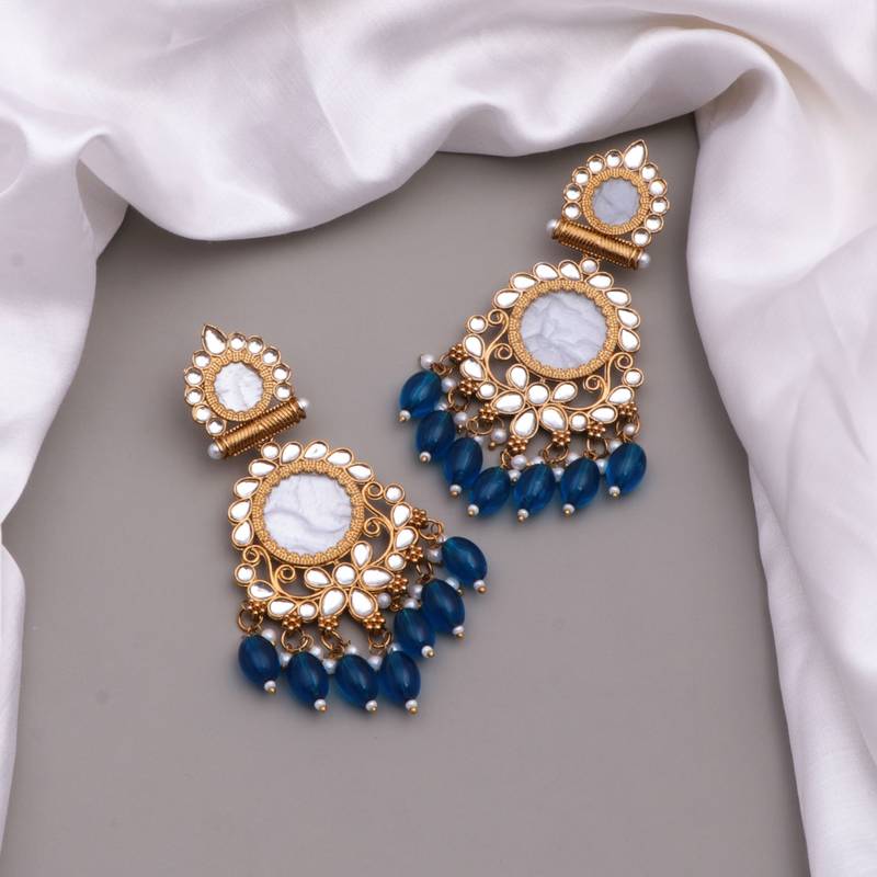Kundan type zumka earring for girls