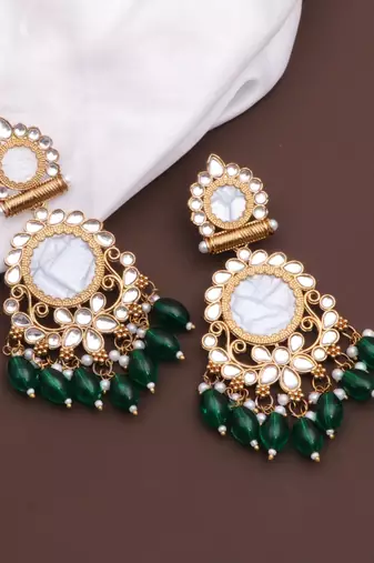 Kundan type zumka earring for girls