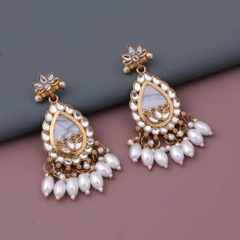 Kundan type zumka earring for girls 2