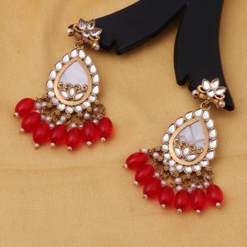 Kundan type zumka earring for girls 1
