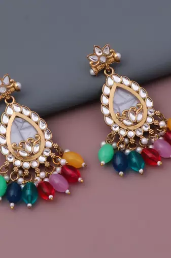 Kundan type zumka earring for girls