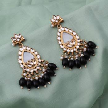 Kundan type zumka earring for girls 2